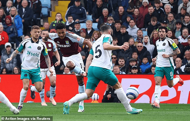 维拉已经同, yid, 队的联系而