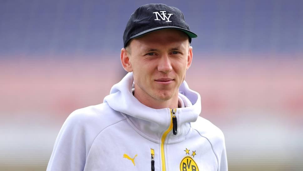 他宣布注册 他宣布注册