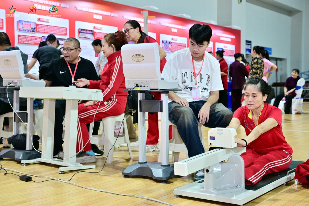 加强体育 加强体育